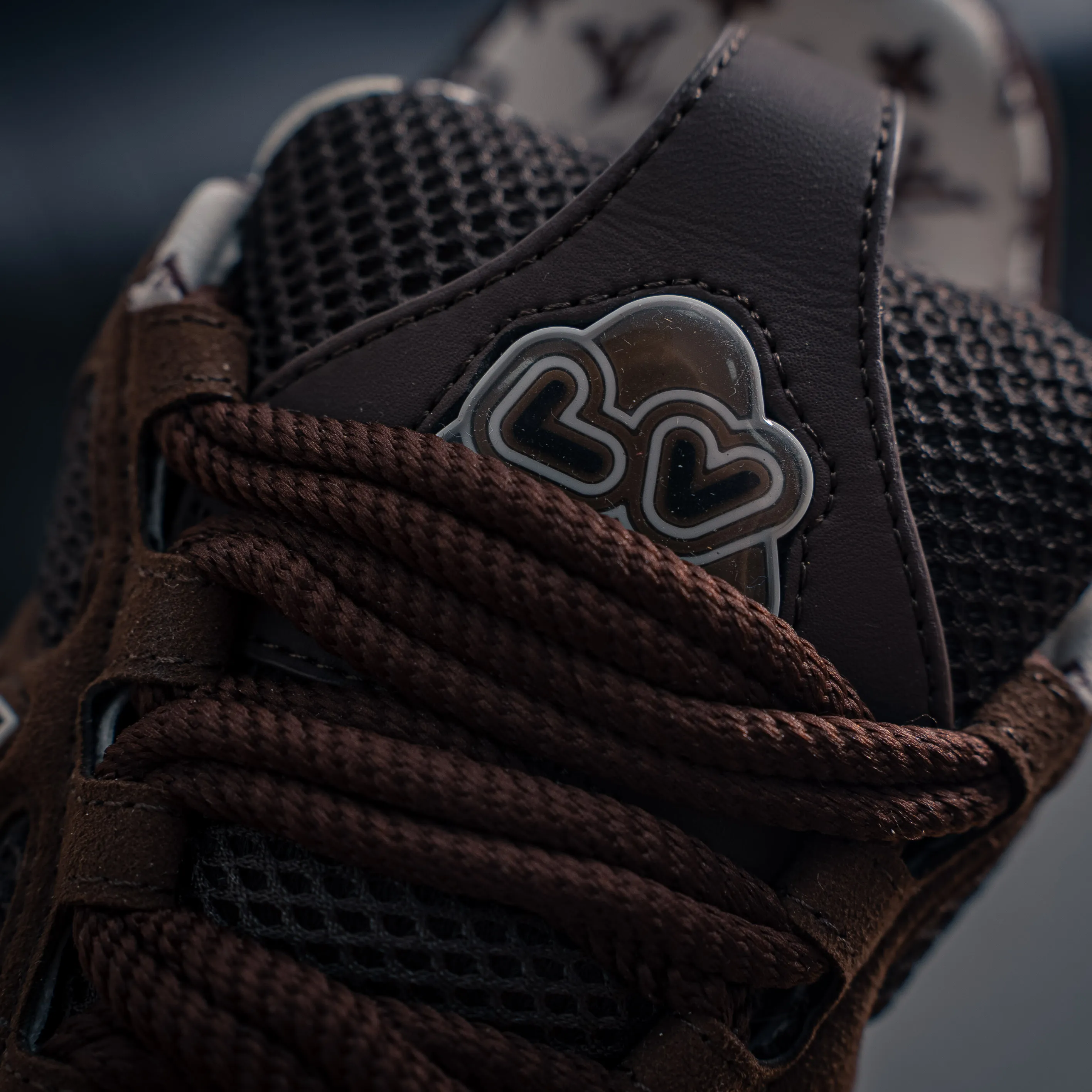 # LV- - trainer 2026 New Arrival 1：1 ！！ Shoes Cowhide Leather ， LOGO ， Breathable ， 。